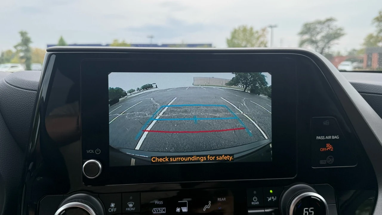 2025 Toyota Highlander - Image 21 of 21