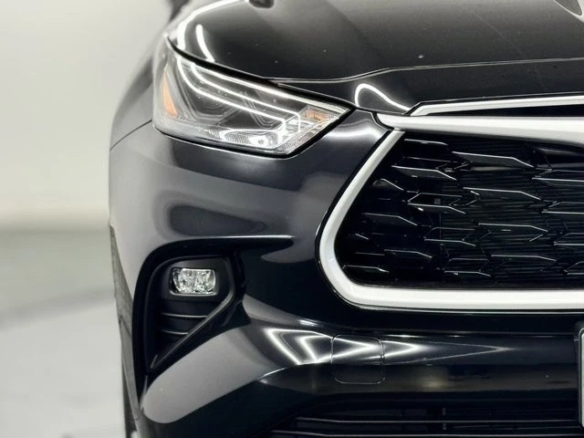 2025 Toyota Highlander - Image 7 of 12