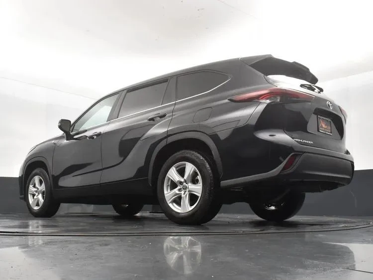2025 Toyota Highlander - Image 12 of 12