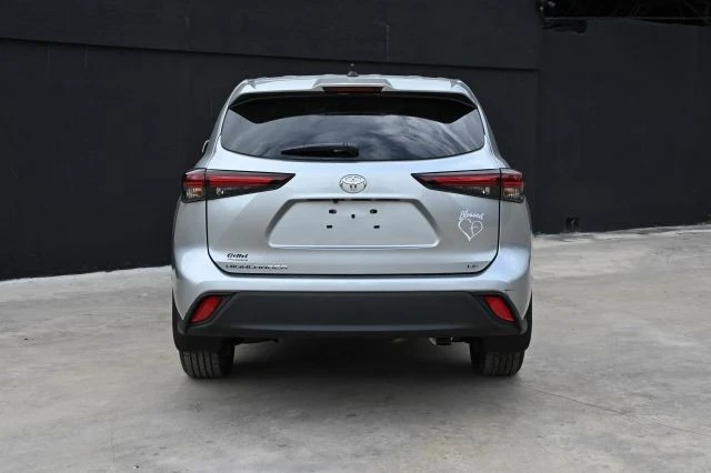 2025 Toyota Highlander - Image 4 of 21