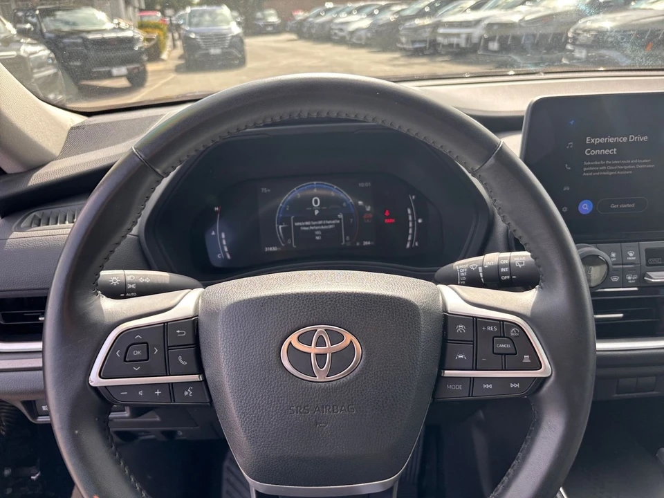 2025 Toyota Highlander - Image 31 of 31