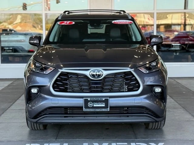 2025 Toyota Highlander - Image 5 of 12