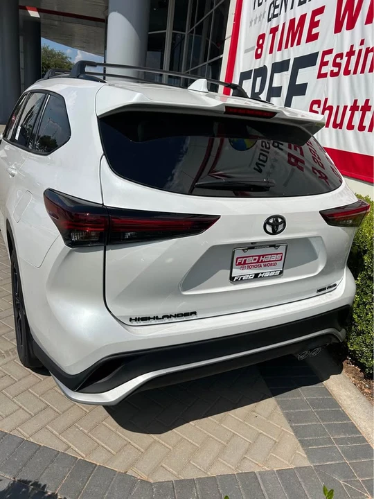 2025 Toyota Highlander - Image 5 of 5