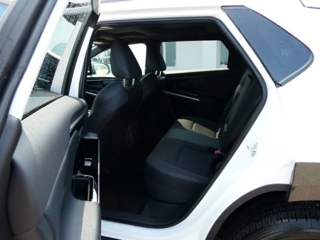 2025 Toyota - Image 12 of 17