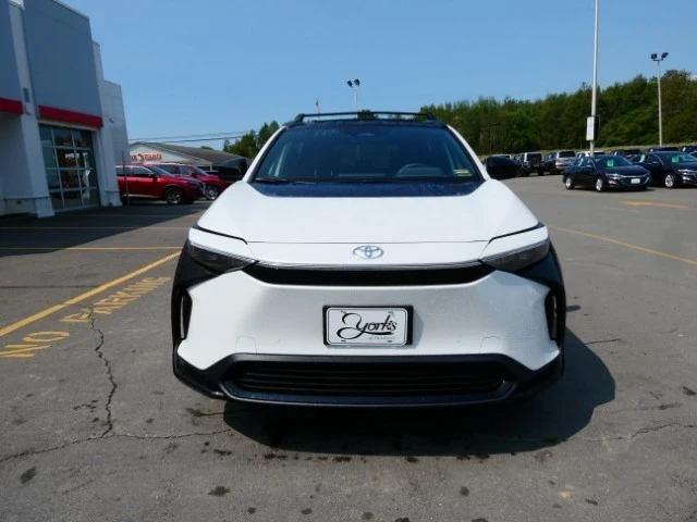 2025 Toyota - Image 3 of 17