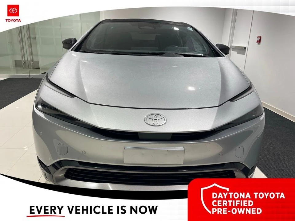 2025 Toyota Prius 5th Gen - Image 2 of 10