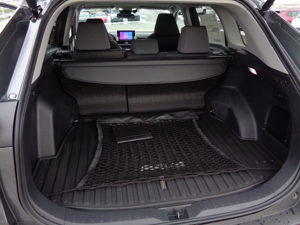 2025 Toyota RAV4 5th Gen - Image 18 of 21