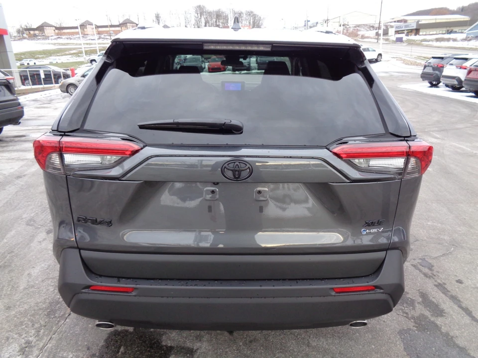 2025 Toyota RAV4 5th Gen - Image 5 of 21