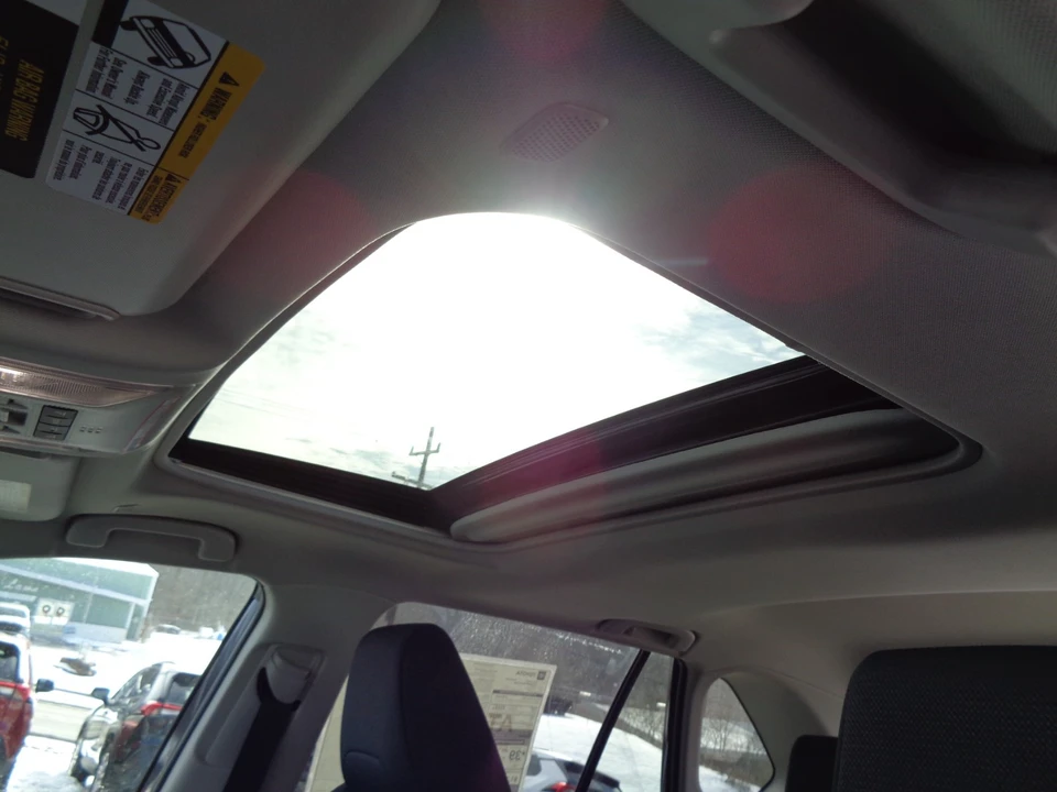 2025 Toyota RAV4 5th Gen - Image 14 of 21