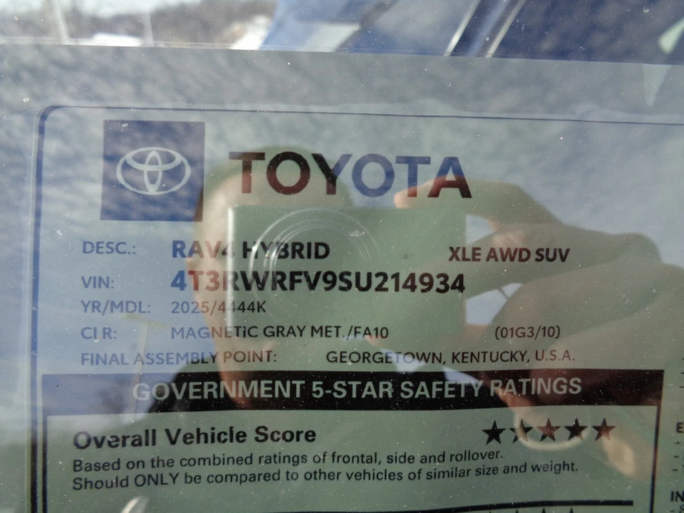 2025 Toyota RAV4 5th Gen - Image 21 of 21