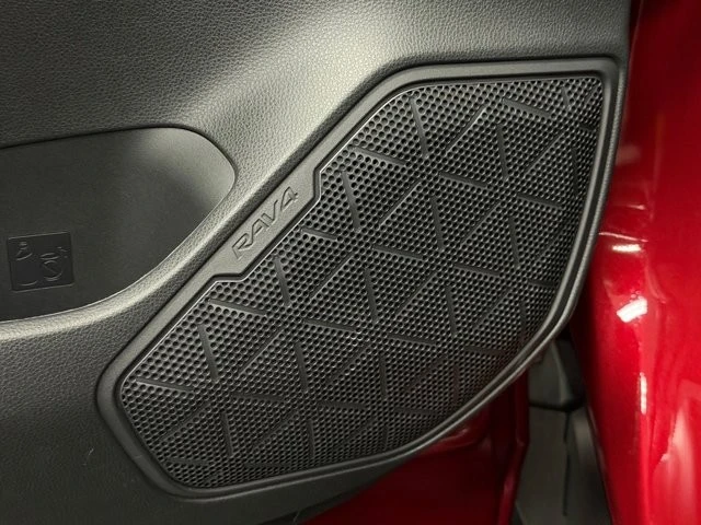 2025 Toyota RAV4 5th Gen - Image 21 of 21