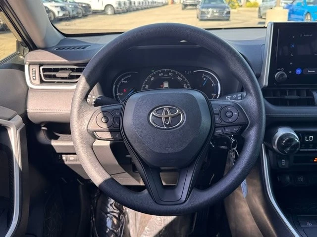 2025 Toyota RAV4 5th Gen - Image 21 of 21