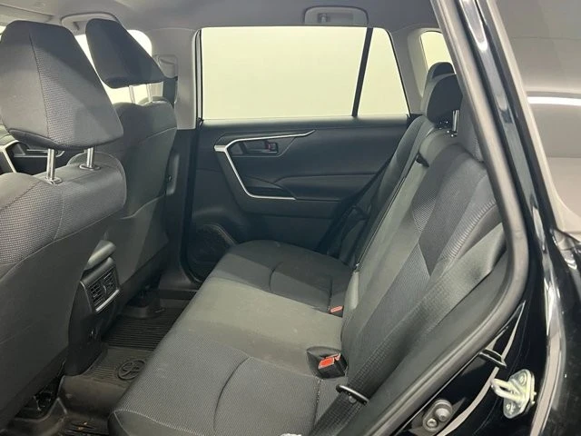 2025 Toyota RAV4 5th Gen - Image 9 of 9