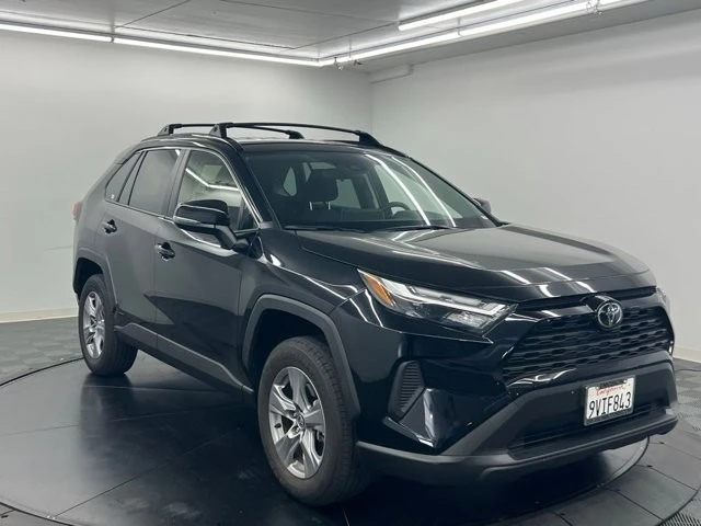2025 Toyota RAV4 5th Gen - Image 2 of 9