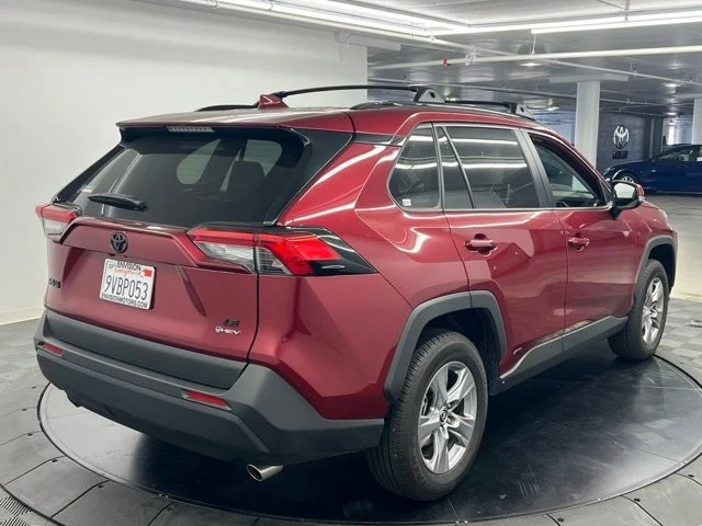 2025 Toyota RAV4 5th Gen - Image 4 of 9