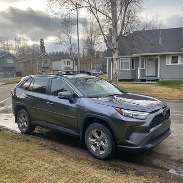 2025 Toyota RAV4 Hybrid · XLE Sport Utility 4D