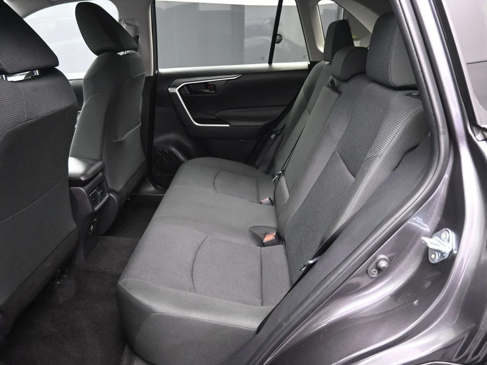2025 Toyota RAV4 5th Gen - Image 20 of 21