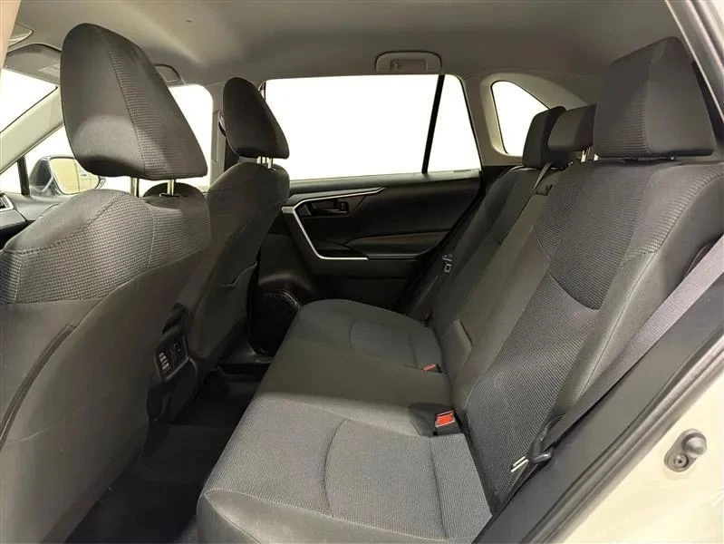 2025 Toyota RAV4 5th Gen - Image 10 of 12
