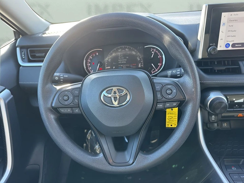 2025 Toyota RAV4 5th Gen - Image 12 of 12