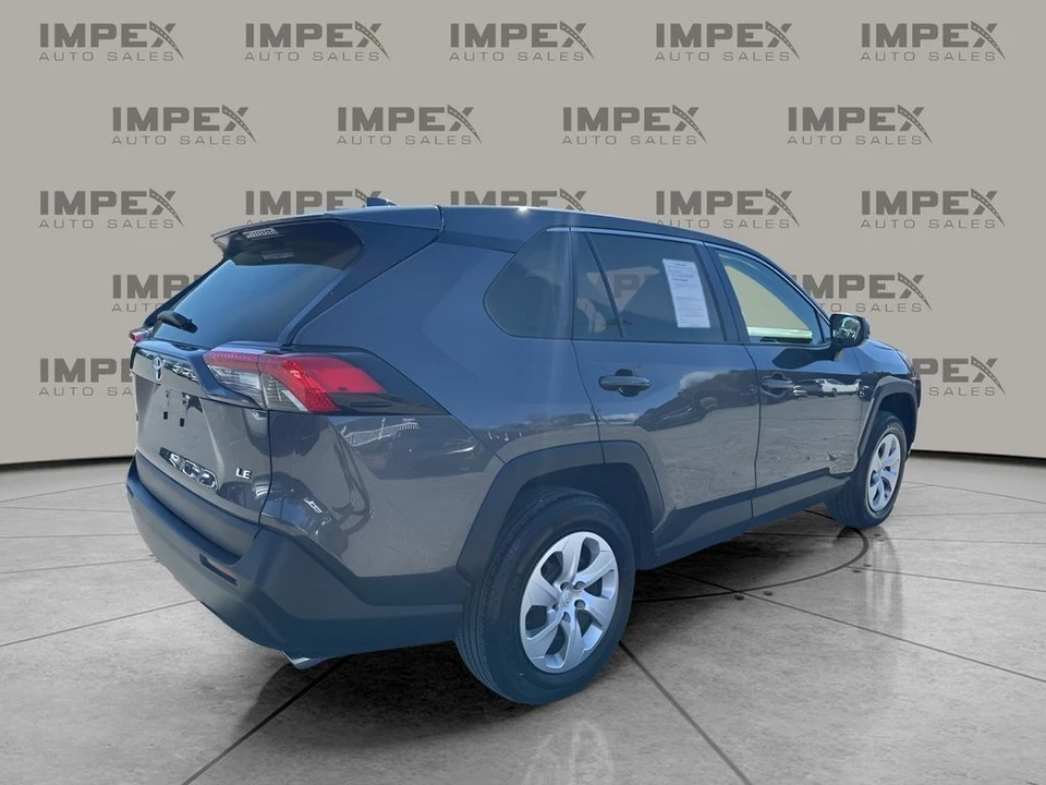 2025 Toyota RAV4 5th Gen - Image 5 of 12