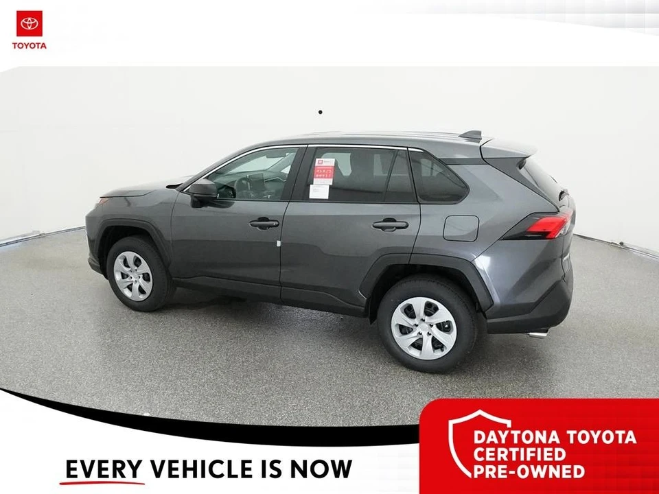 2025 Toyota RAV4 5th Gen - Image 4 of 12