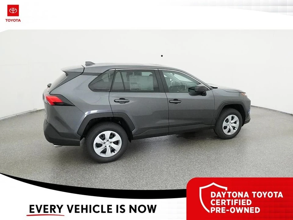 2025 Toyota RAV4 5th Gen - Image 10 of 12