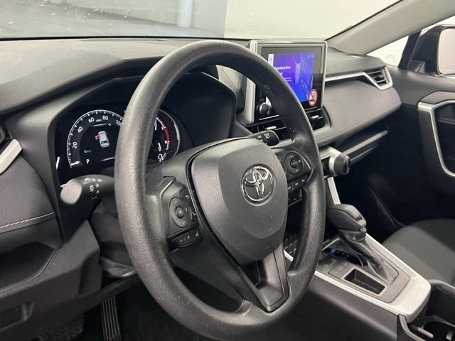 2025 Toyota RAV4 5th Gen - Image 7 of 9