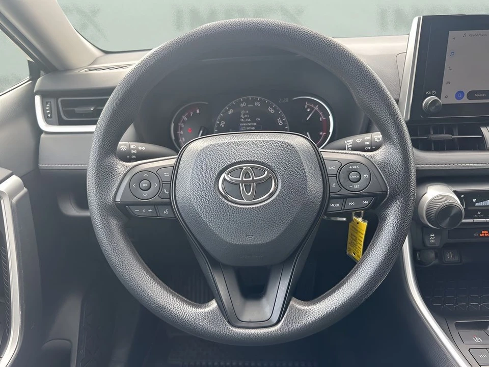 2025 Toyota RAV4 5th Gen - Image 12 of 21