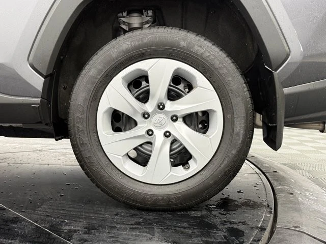 2025 Toyota RAV4 5th Gen - Image 12 of 12