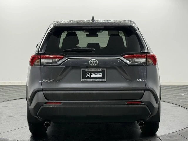 2025 Toyota RAV4 5th Gen - Image 8 of 12