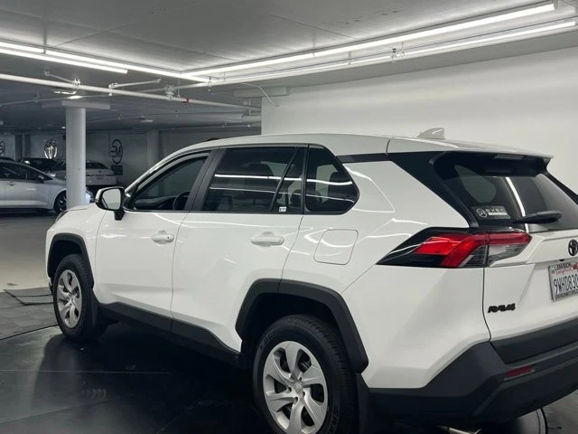 2025 Toyota RAV4 5th Gen - Image 3 of 8