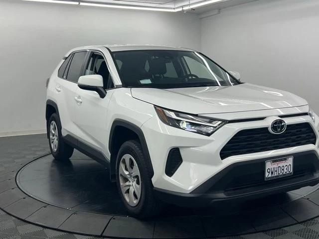2025 Toyota RAV4 5th Gen - Image 2 of 8