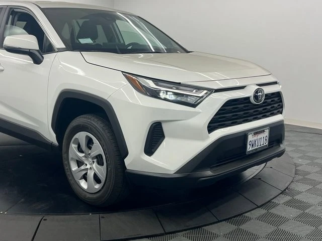 2025 Toyota RAV4 5th Gen - Image 6 of 9