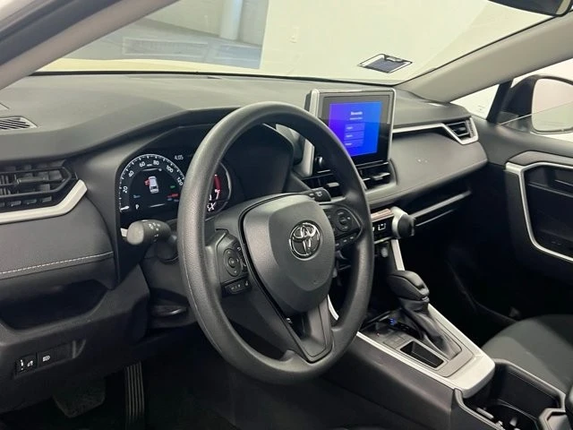 2025 Toyota RAV4 5th Gen - Image 7 of 9