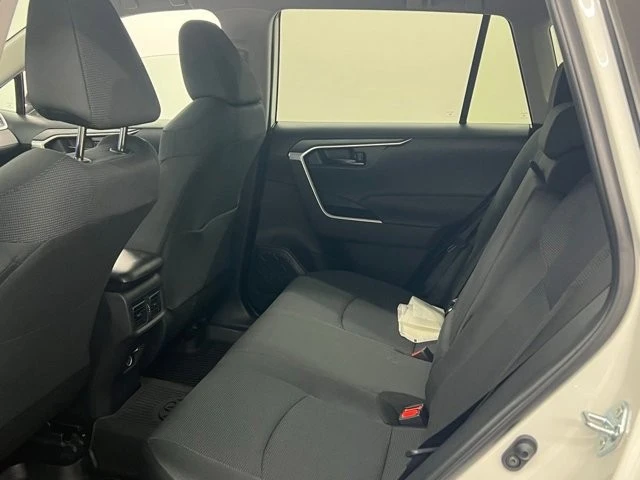2025 Toyota RAV4 5th Gen - Image 9 of 9