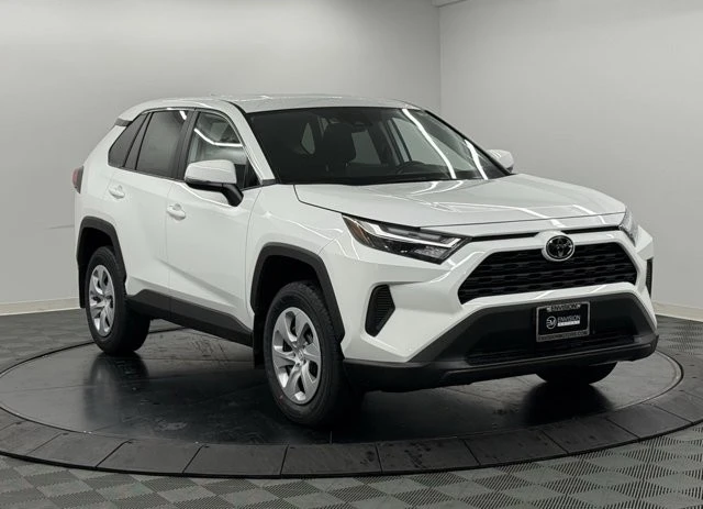 2025 Toyota RAV4 5th Gen - Image 5 of 12