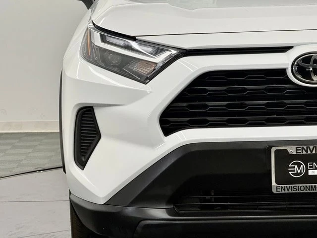 2025 Toyota RAV4 5th Gen - Image 7 of 21
