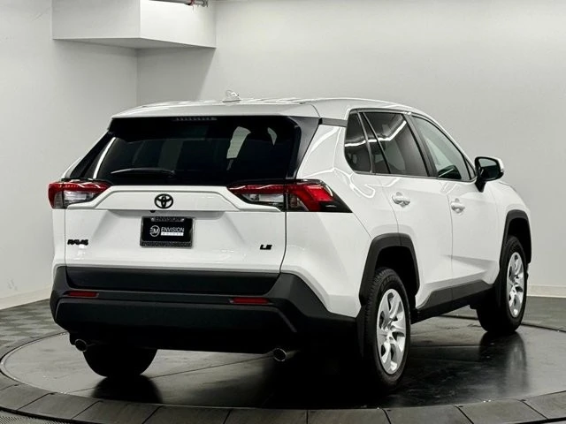 2025 Toyota RAV4 5th Gen - Image 8 of 21