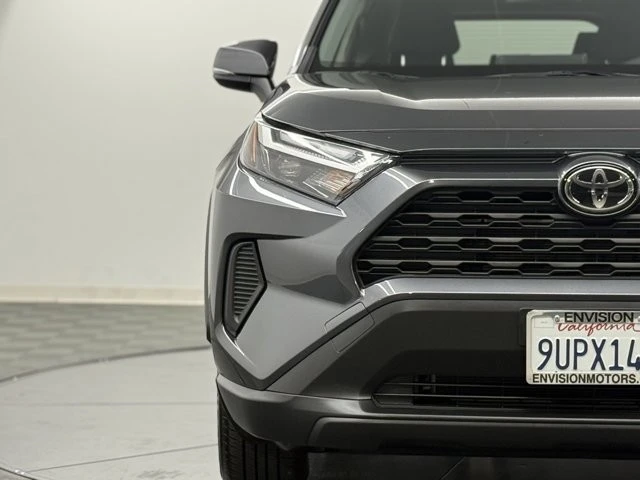 2025 Toyota RAV4 5th Gen - Image 4 of 12