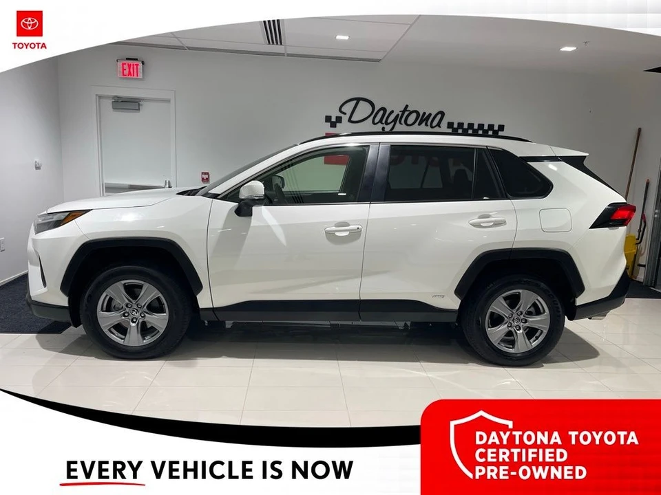 2025 Toyota RAV4 5th Gen - Image 11 of 12