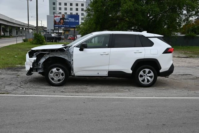 2025 Toyota RAV4 5th Gen - Image 7 of 17