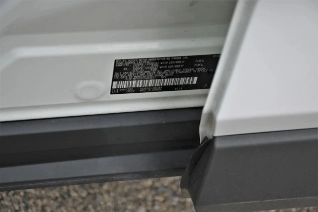 2025 Toyota RAV4 5th Gen - Image 17 of 17