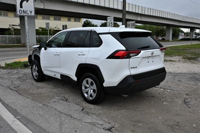2025 Toyota RAV4 5th Gen - Image 5 of 17