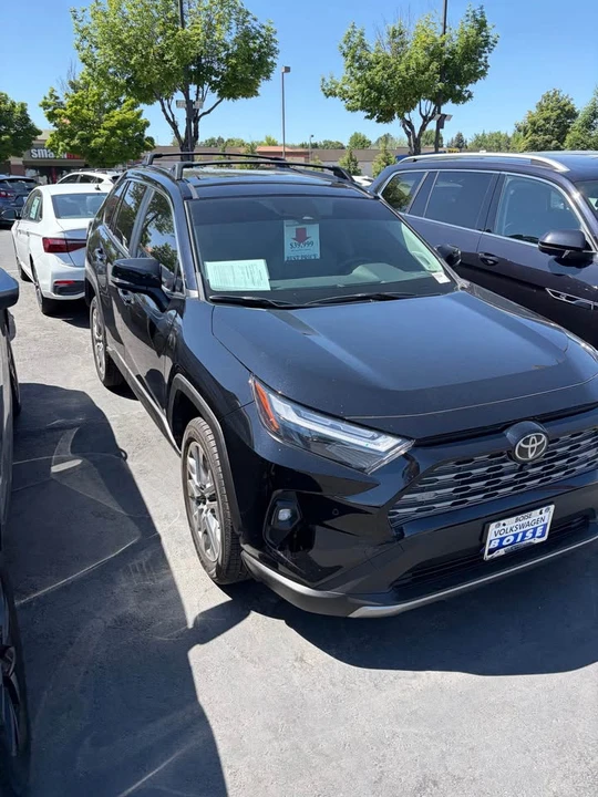 2025 Toyota RAV4 5th Gen - Image 2 of 12