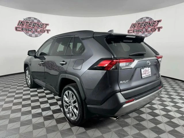 2025 Toyota RAV4 5th Gen - Image 5 of 21