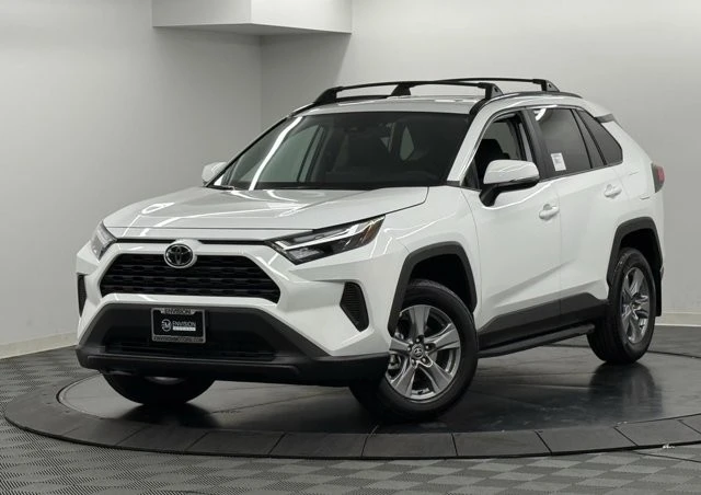 2025 Toyota RAV4 5th Gen - Image 2 of 12