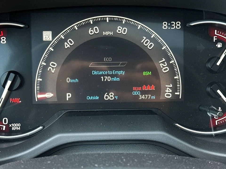 2025 Toyota RAV4 5th Gen - Image 29 of 31
