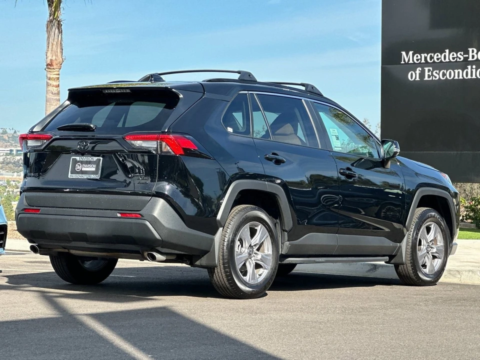 2025 Toyota RAV4 5th Gen - Image 3 of 31