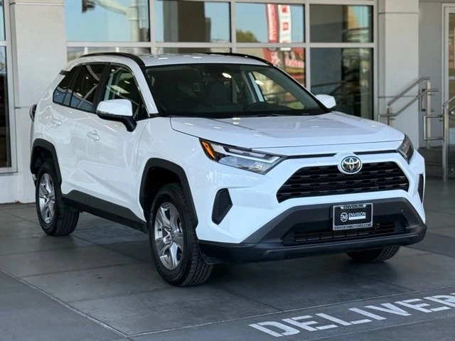 2025 Toyota RAV4 5th Gen - Image 8 of 21