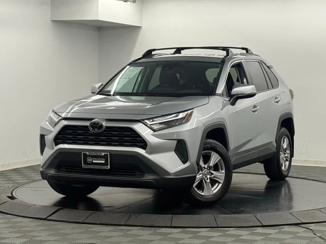 2025 Toyota RAV4 5th Gen - Image 2 of 12
